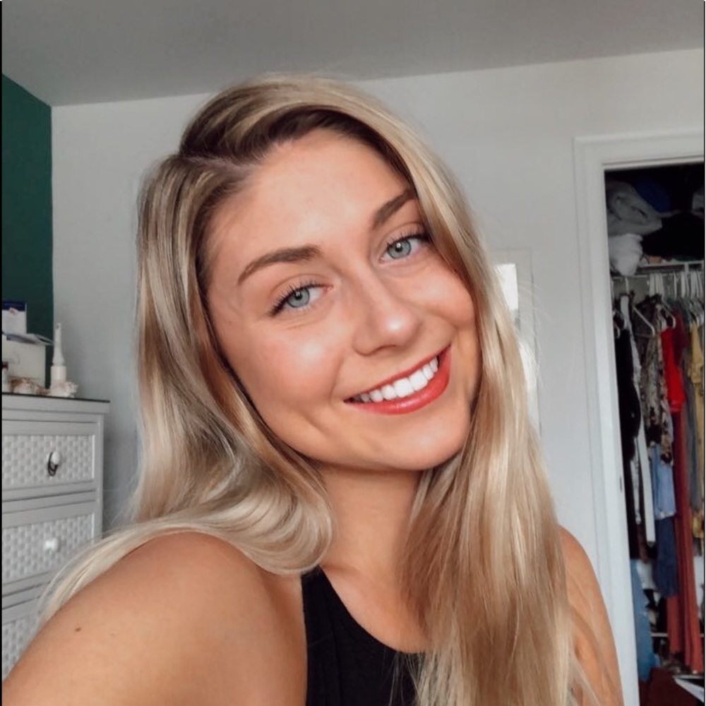 Meet your Posher, Casey